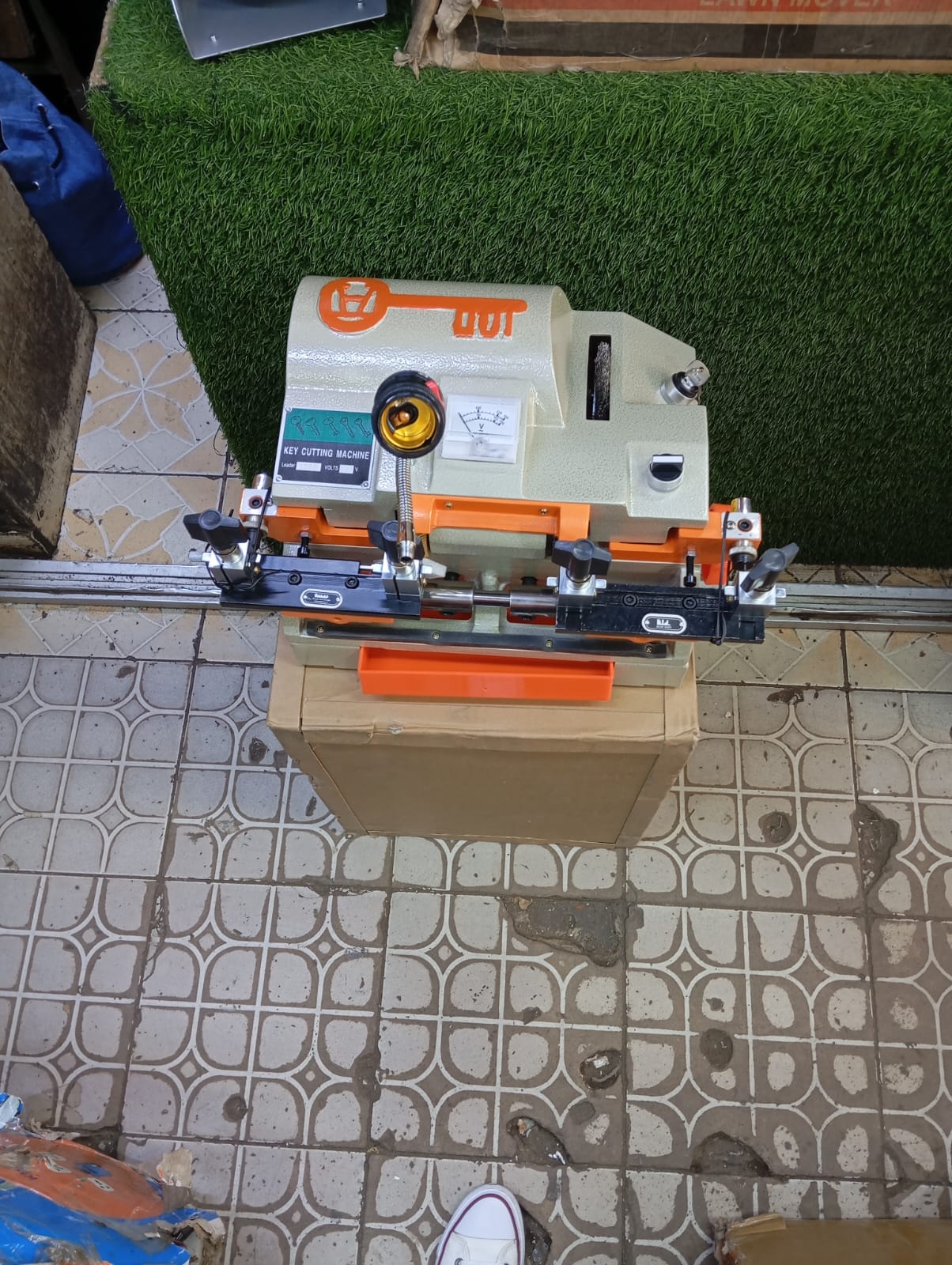 Key Cutting Machine 100E in Kenya