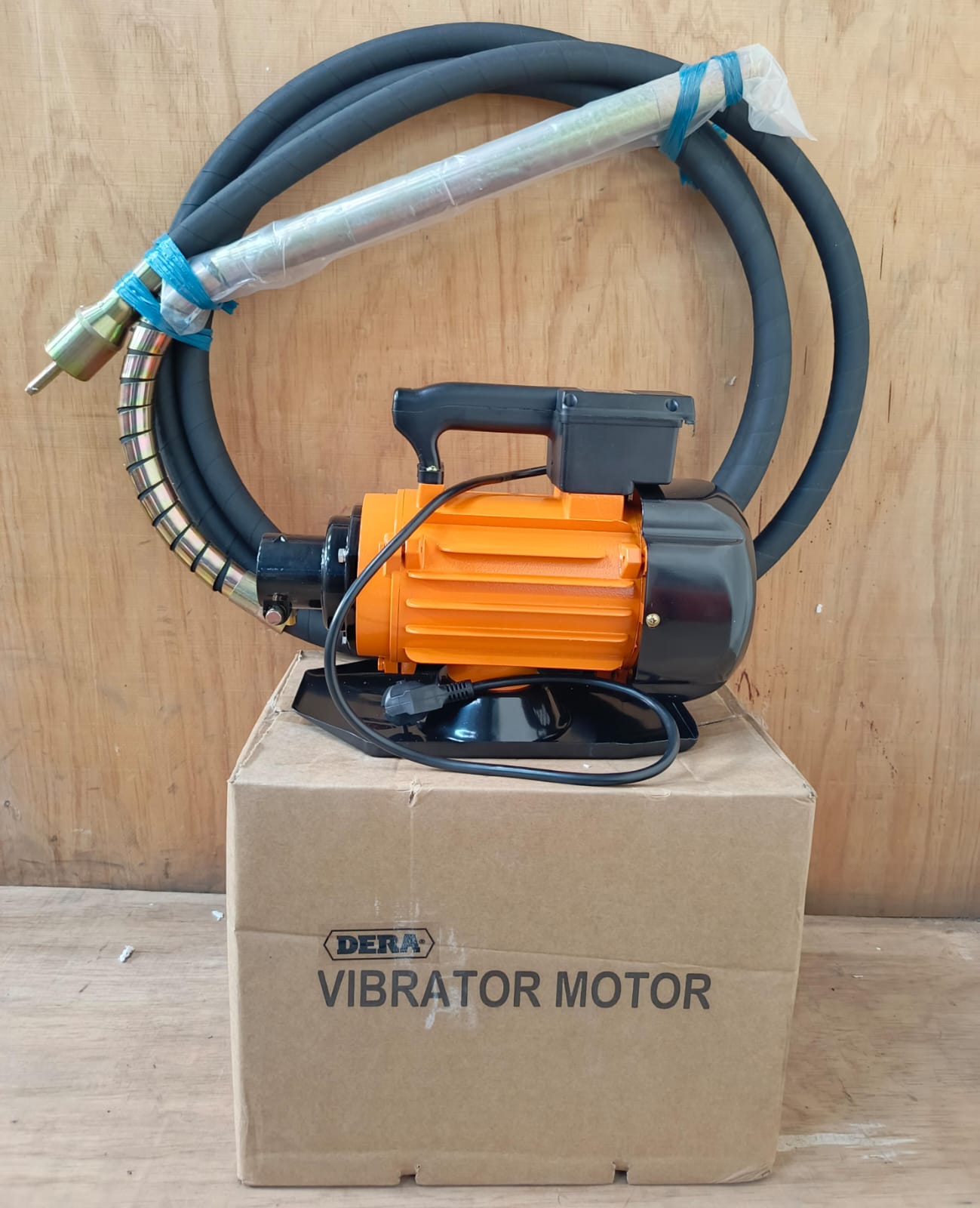 Dera Electric Concrete Vibrator Big in Kenya